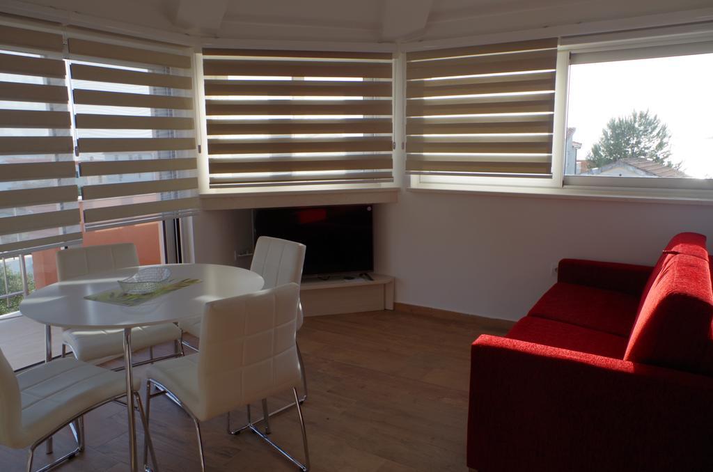 Villa Palas Apartments 2 로고즈니차 객실 사진