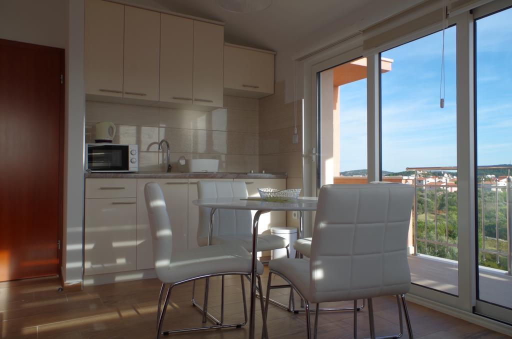 Villa Palas Apartments 2 로고즈니차 객실 사진