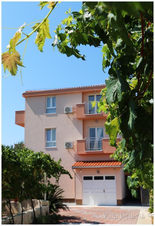Villa Palas Apartments 2 로고즈니차 외부 사진